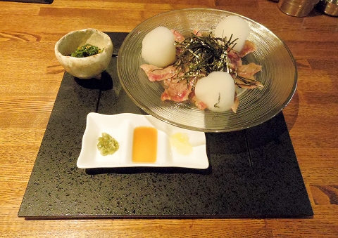 埼玉県越谷市千間台東１丁目にある鉄板ビストロのお店「la planche  ラ・プランシュ」シェフ特製ランチ（黒毛和牛の昆布締めあぶりとホタテ貝柱のバターライス）