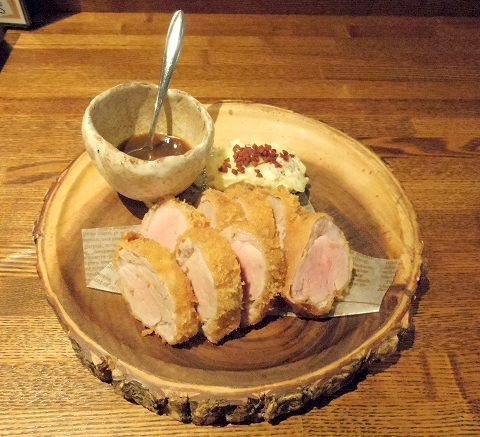 埼玉県越谷市千間台東１丁目にある鉄板ビストロのお店「la planche  ラ・プランシュ」富士幻豚ヒレとんかつ