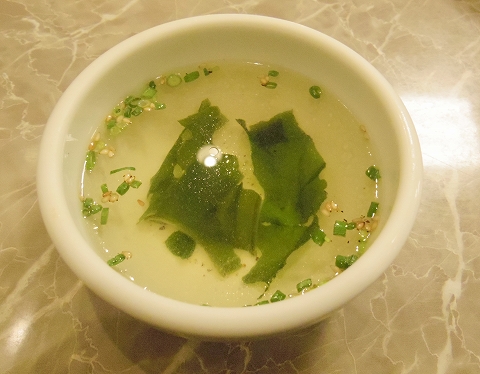 神奈川県川崎市川崎区小川町にある焼肉店「炭火焼肉 食道園」スペシャルランチのスープ 神奈川県川崎市川崎区小川町にある焼肉店「炭火焼肉 食道園」スペシャルランチのスープ