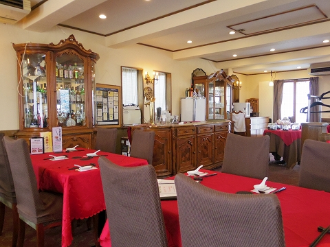 埼玉県越谷市登戸町にある中華料理店「ヌーベルシノワ Ishibashi」店内 埼玉県越谷市登戸町にある中華料理店「ヌーベルシノワ Ishibashi」店内