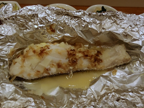 神奈川県川崎市中原区木月２丁目にある自然食のお店「木月キッチン」タラのホイル包み焼