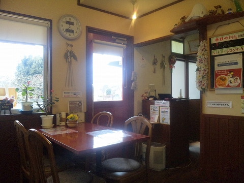 埼玉県所沢市北野３丁目にあるイタリアンのお店「北野の森」店内