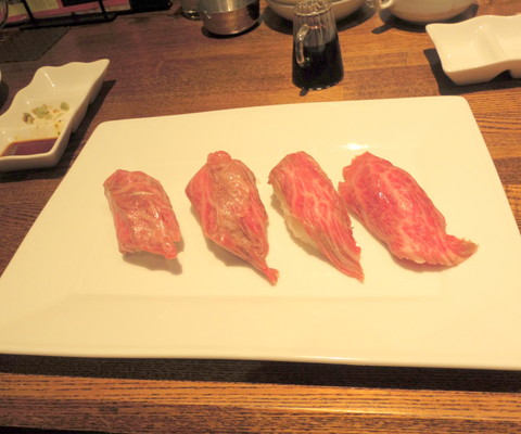 埼玉県越谷市千間台東１丁目にある鉄板ビストロの「la planche ラ・プランシュ」和牛握り