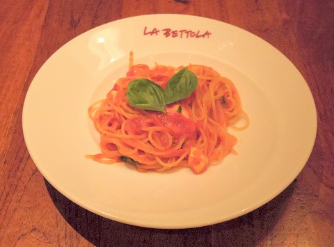 東京都豊島区南池袋１丁目にあるイタリアンのお店「ikebukuro LA BETTOLA da Ochiai　イケブクロ・ラ・ベットラ・ダ・オチアイ」