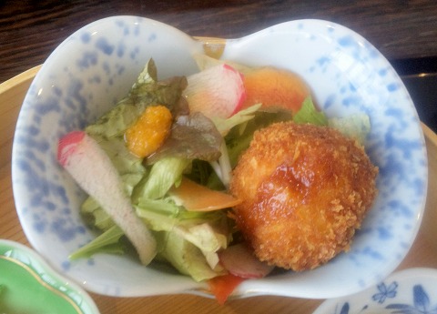 埼玉県所沢市緑町3丁目にある割烹、小料理のお店「旬菜料理 花もも」ももいろ弁当自家製コロッケ 埼玉県所沢市緑町3丁目にある割烹、小料理のお店「旬菜料理 花もも」ももいろ弁当自家製コロッケ
