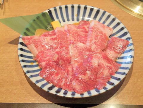 f:id:morigen1:20190401142602j:plain 埼玉県さいたま市北区宮原町2丁目にある焼肉店「和牛焼肉 凱旋門 宮原店」大盛焼肉定食の焼肉