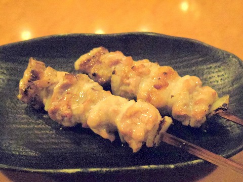 東京都文京区関口1丁目にある焼鳥、居酒屋「串焼き 竹屋」せせり 東京都文京区関口1丁目にある焼鳥、居酒屋「串焼き 竹屋」せせり
