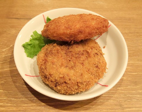 東京都練馬区豊玉北5丁目にある居酒屋「春田屋 練馬2号店」下町コロッケと牛肉100%メンチカツ 東京都練馬区豊玉北5丁目にある居酒屋「春田屋 練馬2号店」下町コロッケと牛肉100%メンチカツ