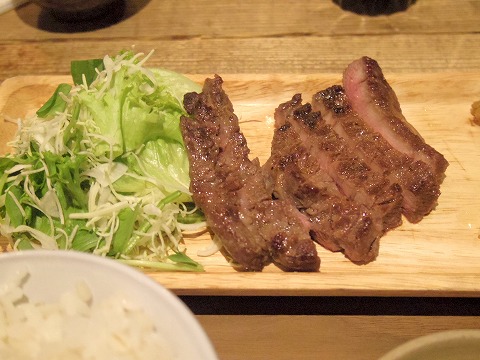 神奈川県川崎市川崎区砂子２丁目にある山芋専門店「山芋の多い料理店 川崎」手仕込み牛タン