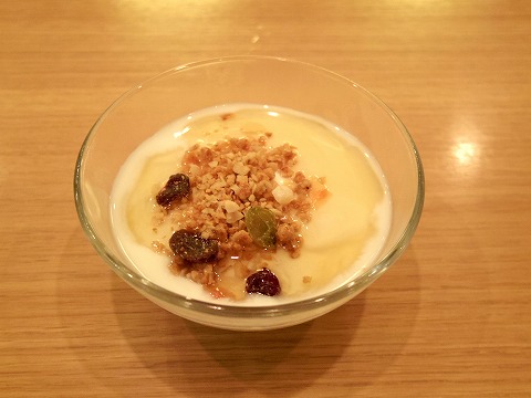 f:id:morigen1:20190607082024j:plain 東京都台東区上野7丁目にあるカフェ「UP CAFE アップカフェ」バランスプレートセット