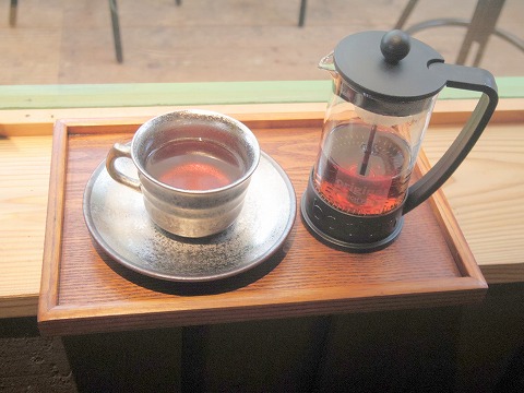 長野県上田市別所温泉にあるカフェ「Katsuraso Cafe ハレterrace　カツラソウ カフェ ハレテラス」ダージリンティー