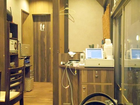 東京都練馬区練馬１丁目にある居酒屋、魚介料理・海鮮料理の「海鮮居酒屋 湊丸」店内