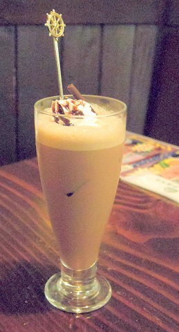 茨城県古河市下辺見にあるカフェ、洋食、イタリアンの「羅布乃瑠 沙羅英慕 古河店」アイスカフェオーレ