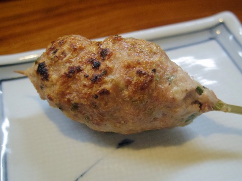 埼玉県越谷市谷中町1丁目にある和食、居酒屋の「米やじゅんの助二合」自家製鶏つくね串 埼玉県越谷市谷中町1丁目にある和食、居酒屋の「米やじゅんの助二合」自家製鶏つくね串