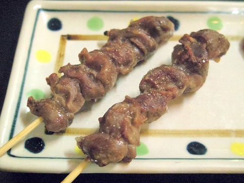 東京都新宿区中落合１丁目にある焼鳥店「焼鳥日高　中井駅前店」焼鳥（砂肝）