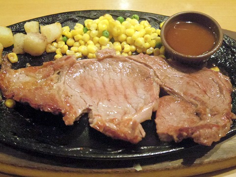 東京都練馬区光が丘５丁目にあるファミリーレストラン「サイゼリア　光が丘」リブステーキ