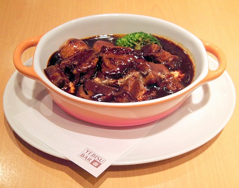 神奈川県川崎市川崎区駅前本町にあるビアホール・ビアレストラン、洋食の 「YEBISUBAR ヱビスバー　川崎アゼリア店」ビーフシチューランチ