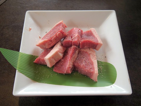 茨城県ひたちなか市高場にある焼肉店「焼肉 宝島　高場店」熟成サガリ、熟成カイノミ、熟成厚切ランプステーキ等