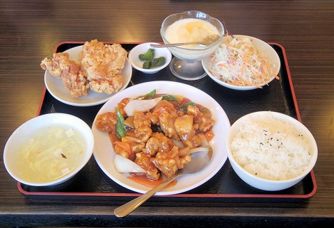 埼玉県狭山市大字北入曽にある「台湾料理 桜」酢豚定食