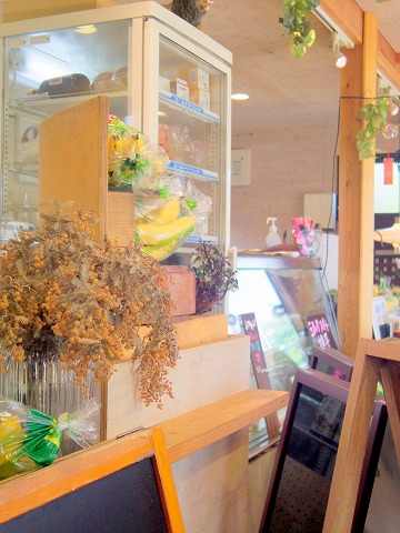 茨城県水戸市見和１丁目にある和食の「梵珠庵」店内