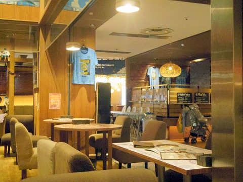 kawara CAFE&DINING 瓦カフェ＆ダイニング 川崎モアーズ店　店内