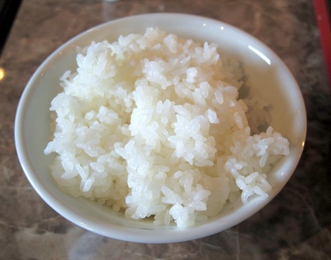 埼玉県草加市金明町にある焼肉店「焼肉ヒロ 新田店」和牛ロースセットをお肉1.5倍盛