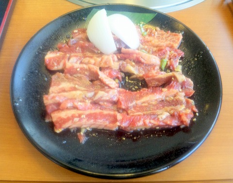 埼玉県越谷市大字下間久里にある焼肉店「安楽亭　下間久里店」中落ちカルビスペシャル