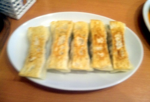 埼玉県越谷市東大沢３丁目にある中華料理「中国料理 牡丹飯店 本店」焼き餃子