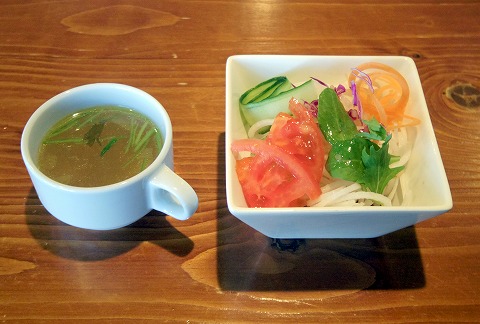千葉県八街市八街にあるカフェ「カフェ＆ダイニング シーズニングテーブル　CAFE & DINING SEASONING Table」ふわっ！とろっ！オムライスのセット