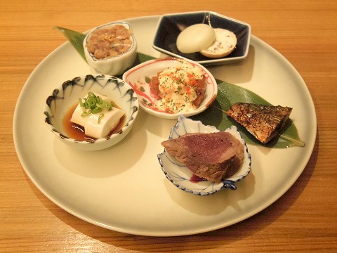 東京都渋谷区代々木２丁目にある居酒屋、和食の「宮崎風土 くわんね」ひなたコース
