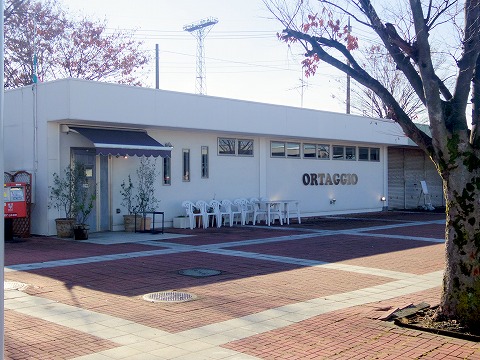 埼玉県越谷市流通団地にあるイタリアンの「オルタッジョ　ORTAGGIO」外観