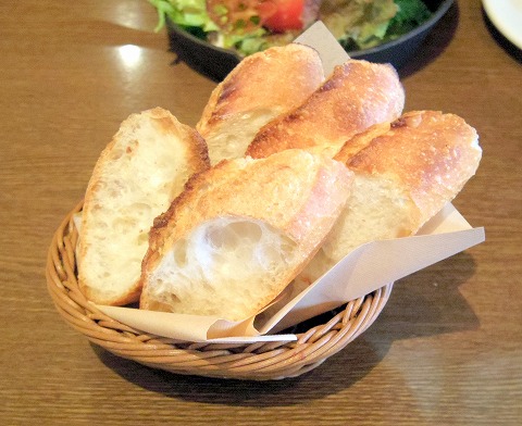 茨城県龍ケ崎市松ケ丘２丁目にあるイタリアンの「Pizzeria Tatsunoko　ピッッェリア たつのこ」ローストビーフセット