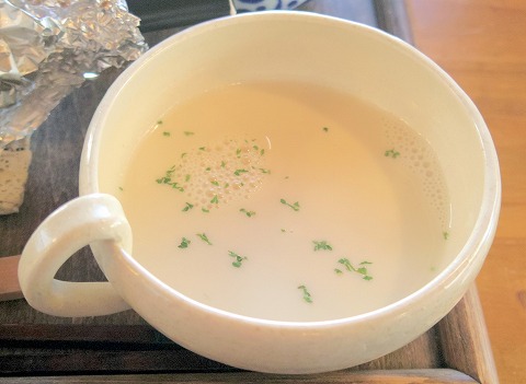 埼玉県入間市東町１丁目にあるカフェ「culture cafe Grandir  グランディール」さっぱりハンバーグと揚げなすのホイル焼きのセット