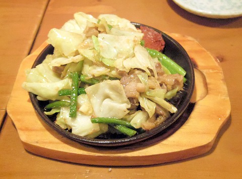東京都墨田区江東橋3丁目にある居酒屋「てけてけ 錦糸町南口店」 東京都墨田区江東橋3丁目にある居酒屋「てけてけ 錦糸町南口店」親鳥のチャンピオン焼き