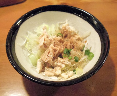 東京都墨田区江東橋3丁目にある居酒屋「てけてけ 錦糸町南口店」 東京都墨田区江東橋3丁目にある居酒屋「てけてけ 錦糸町南口店」鶏皮ポン酢