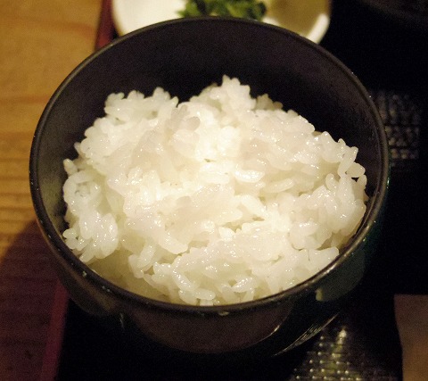 千葉県千葉市中央区中央３丁目にある和食、会席料理の「湯葉・豆富・日本料理 京都 つれづれ 千葉店」すき焼き御膳