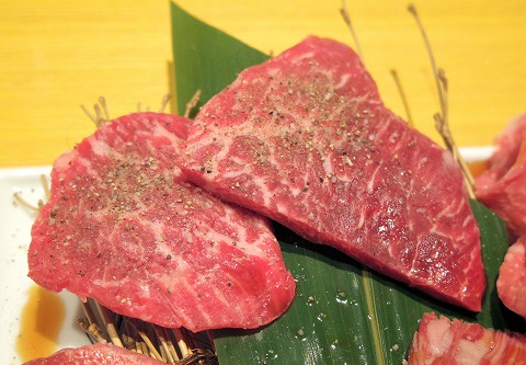 埼玉県越谷市北越谷２丁目にある焼肉店「肉亭　ナカムラ」贅沢A5ランチ