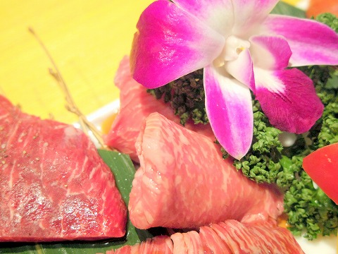 埼玉県越谷市北越谷２丁目にある焼肉店「肉亭　ナカムラ」贅沢A5ランチ