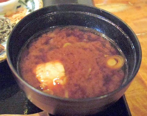 千葉県千葉市中央区富士見２丁目にあるステーキ、とんかつのお店「岡本庵　千葉店」本日のステーキ定食（カイノミ）200g