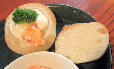 神奈川県横浜市中区本牧和田にあるシーフードの レッドロブスター Red Lobster 新本牧店 です 最寄駅はjr根岸線の山手駅になります ランチタイムに行きハーバーセットを注文 メインはチキンミラネーズを選択しました 食後にミニアップルコブラをいただきました 神奈川県横浜市中区本牧和田にあるシーフードの レッドロブスター Red Lobster 新本牧店 です 最寄駅はjr根岸線の山手駅になります ランチタイムに行きハーバーセットを注文 メインはチキンミラネーズを選択しました 食後にミニアップルコブラをいただきました