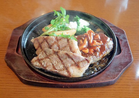 茨城県古河市旭町2丁目にある「ステーキDEN」ミックスグリル 茨城県古河市旭町2丁目にある「ステーキDEN」ミックスグリル