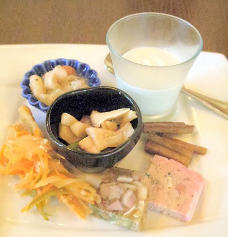 埼玉県蓮田市東4丁目にあるイタリア料理のお店「トラットリア ナトゥーラ　TRATTORIA NATURA 」おまかせ前菜盛合わせ