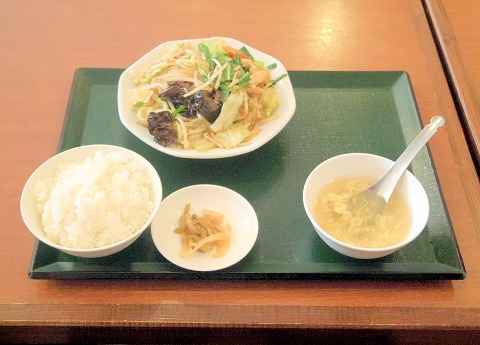埼玉県草加市高砂２丁目にある中華料理店「China Fan　チャイナファン」肉野菜炒め定食