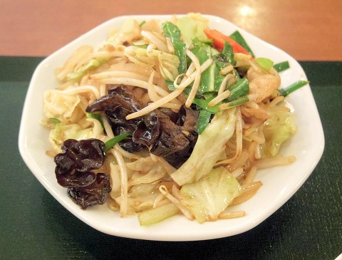 埼玉県草加市高砂２丁目にある中華料理店「China Fan　チャイナファン」肉野菜炒め定食