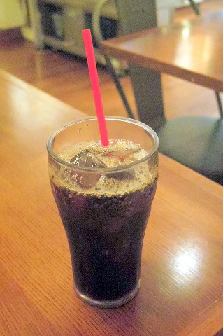 神奈川県横浜市中区元町１丁目にあるハンバーガーショップ「BURGER  JO’S　バーガージョーズ　元町店」アイスコーヒー