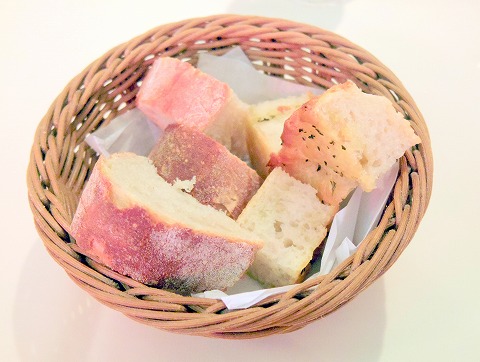 神奈川県横浜市中区太田町６丁目にあるイタリアンの「la Tenda Rossa　ラ テンダロッサ」バゲット