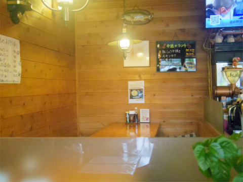 茨城県ひたちなか市相金町にある洋食店「GRILL  I    グリルアイ」店内