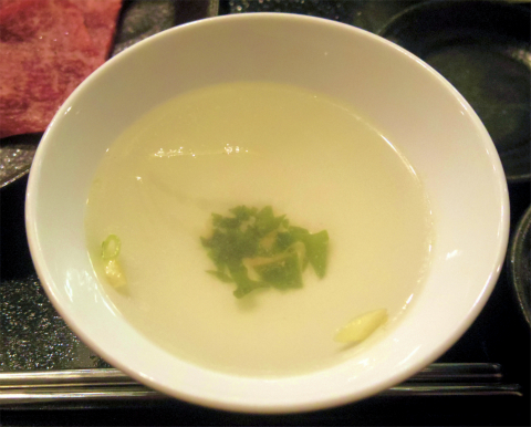 神奈川県横浜市中区山下町にある焼肉店「焼肉　源」スペシャルランチ