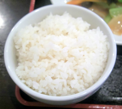 東京都江戸川区南篠崎町３丁目にある中華料理「木蓮」八宝菜定食