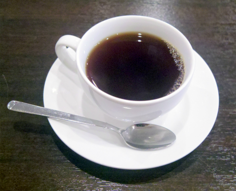 東京都江戸川区南篠崎町３丁目にある中華料理「木蓮」サービスのホットコーヒー